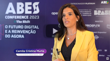 Camila Murta, líder do Grupo de Trabalho da ABES<br />sobre Compras Públicas
