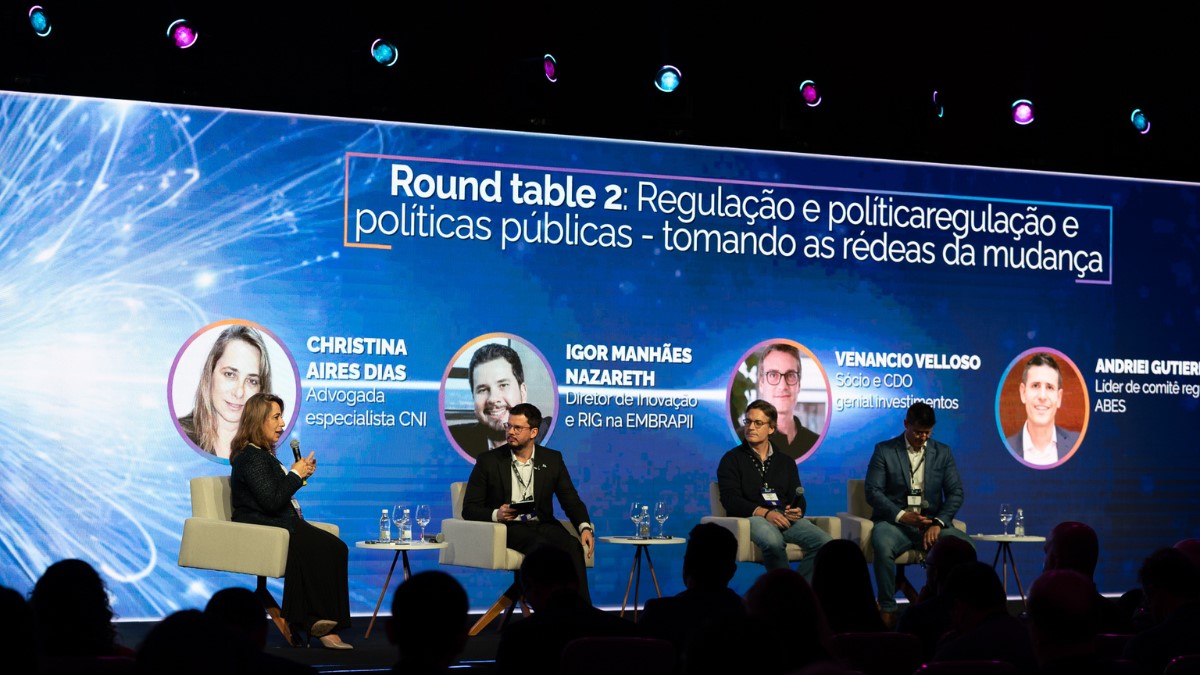 ABES SUMMIT 2024: alinhando inovação e regulação para um futuro digital inclusivo no Brasil