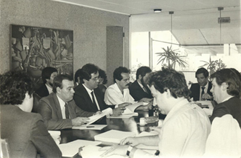 Reunião que deu origem à ABES em 1986